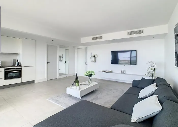 Vue * Vallauris